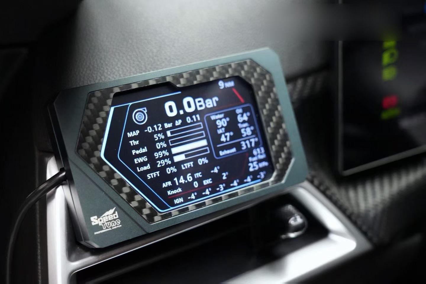 SpeedTune BMW data display — photo 2